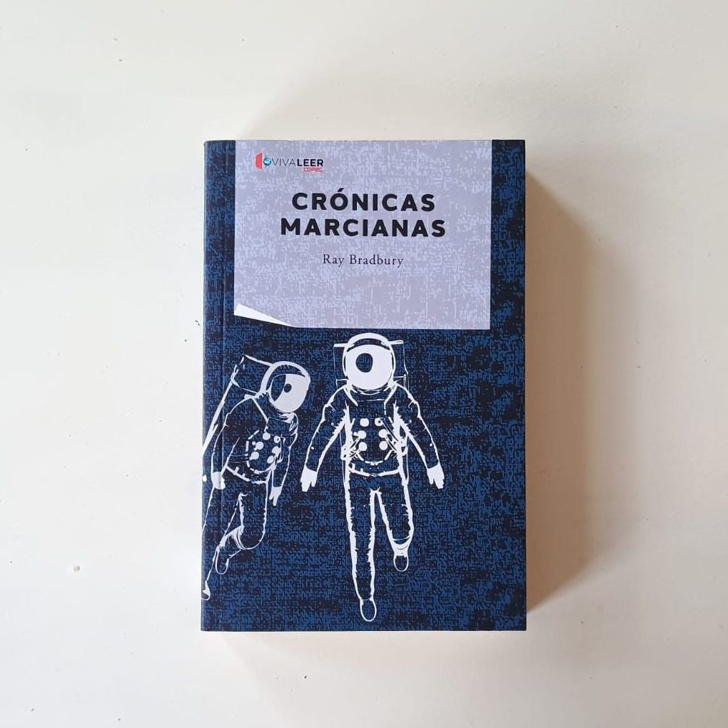 Libro: Crónicas marcianas, foto tomada por Lía Yáñez